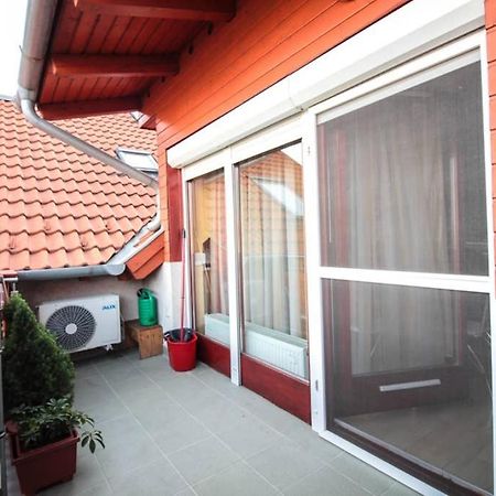 Entire Home ブダペスト エクステリア 写真